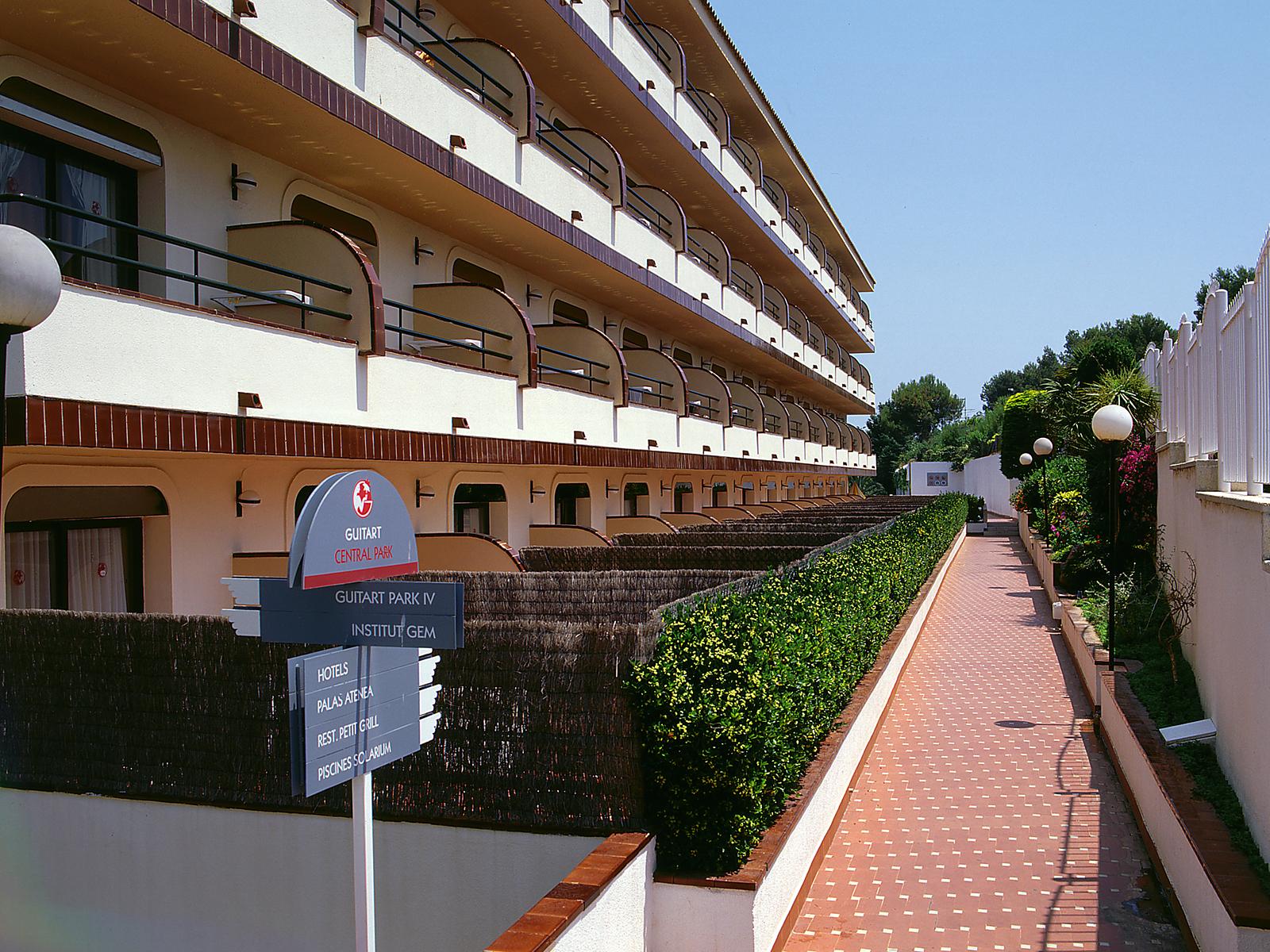 Hotel Gem Wellness & Spa Lloret de Mar Exteriör bild
